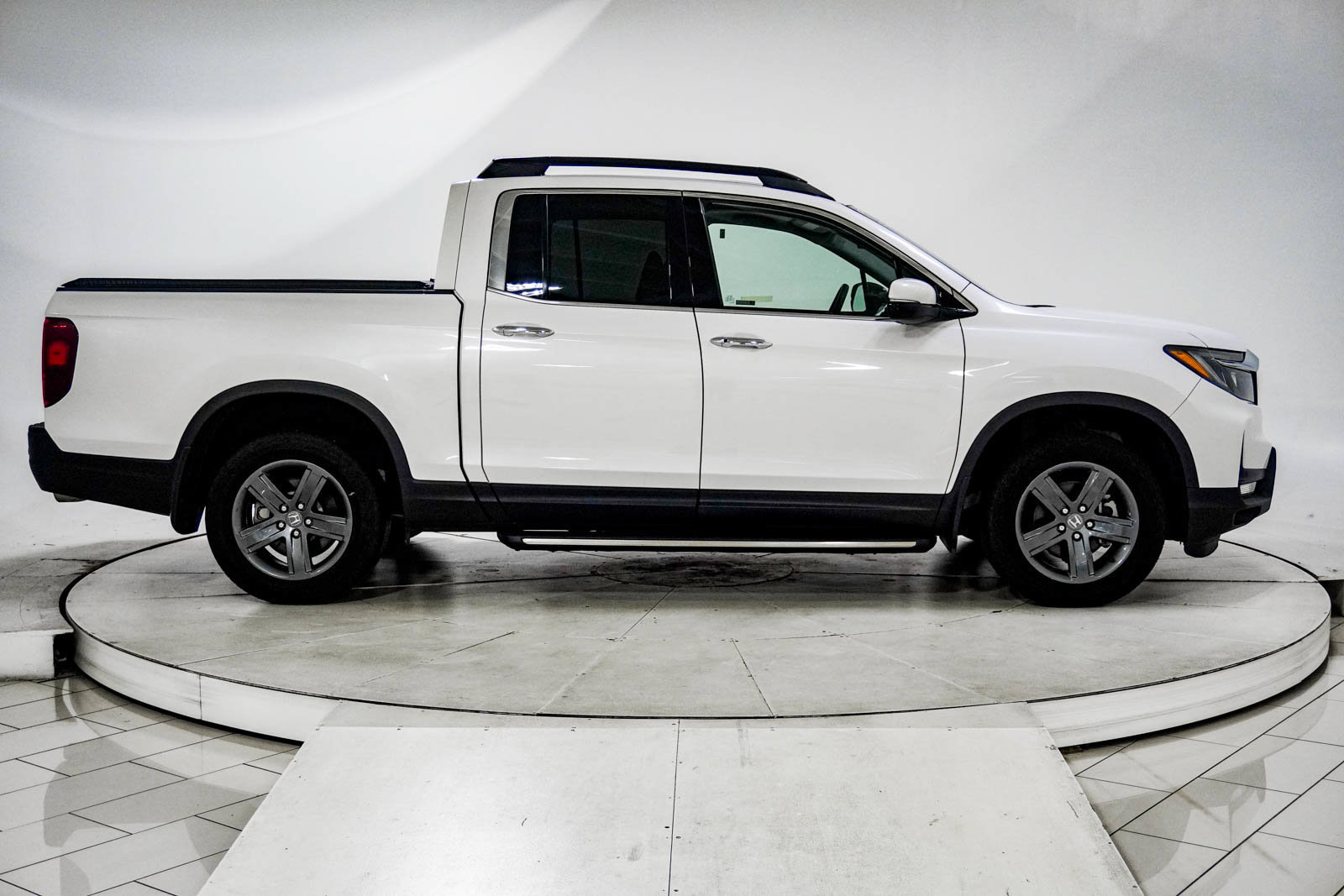 Used 2023 Honda Ridgeline RTL-E image 11