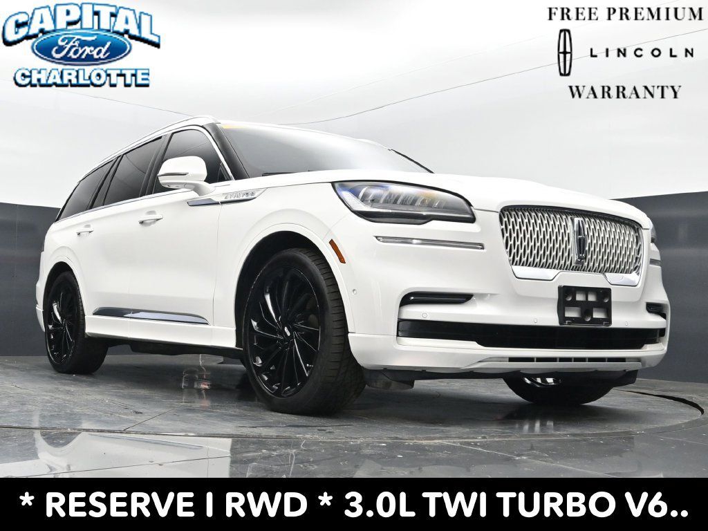 Used 2022 Lincoln Aviator Reserve w/ Equipment Group 201A RWD image 21