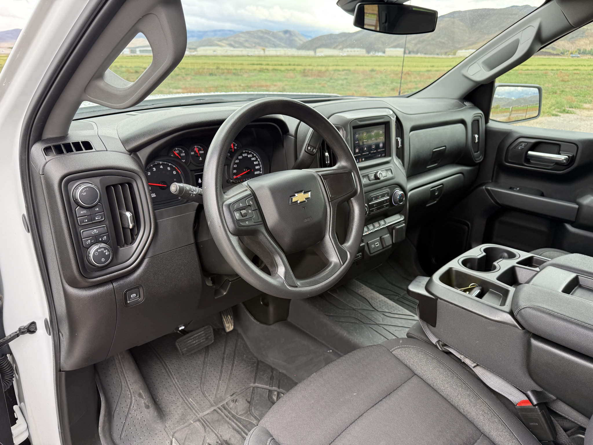 Used 2024 Chevrolet Silverado 1500 Custom AWD/4WD image 18