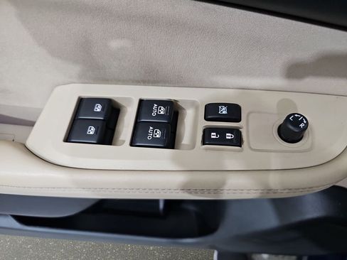 Used 2016 Subaru Legacy 2.5i Premium AWD/4WD image 29