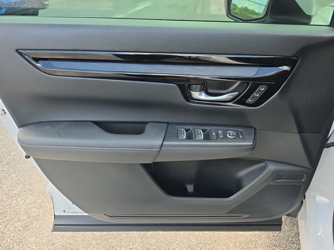 Used 2024 Honda CR-V EX-L image 17