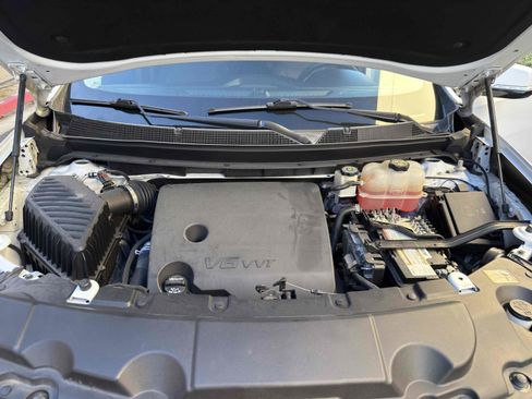 Used 2018 Chevrolet Traverse LT w/ LPO, Black Accent Package image 78