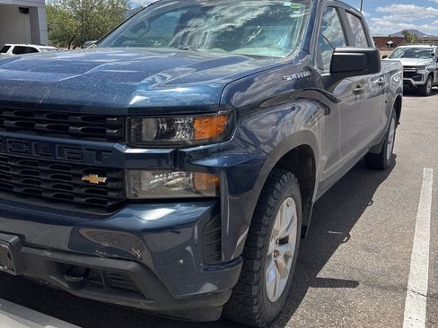 Used 2021 Chevrolet Silverado 1500 Custom AWD/4WD image 12
