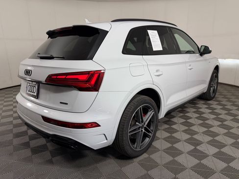 Used 2025 Audi Q5 e Premium Plus w/ Premium Plus Package AWD/4WD image 9