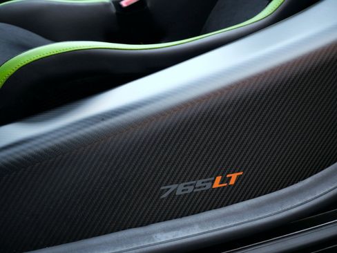 Used 2022 McLaren 765LT image 15