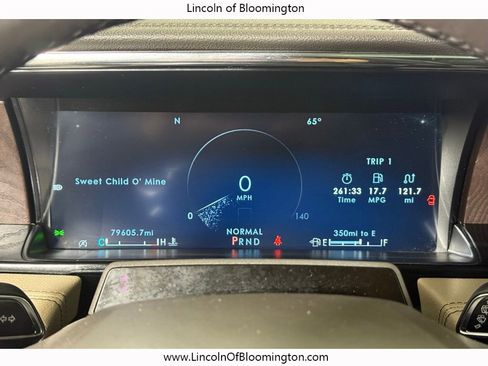 Certified 2024 Lincoln Navigator L Reserve AWD/4WD image 32