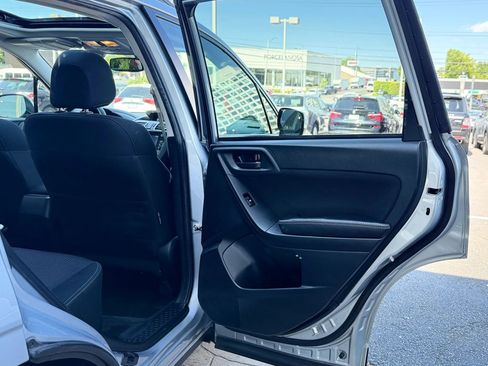 Used 2016 Subaru Forester 2.5i Premium AWD/4WD image 28