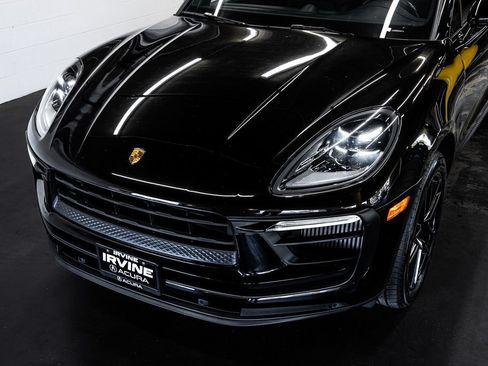 Used 2022 Porsche Macan S AWD/4WD image 11