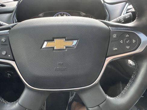 Used 2023 Chevrolet Traverse High Country FWD image 77