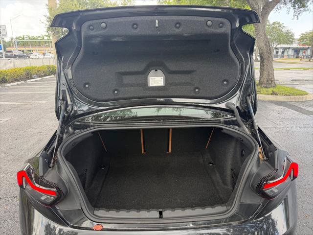 Used 2022 BMW 230i Coupe w/ Convenience Package RWD image 17