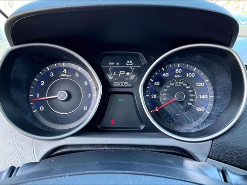 Used 2016 Hyundai Elantra SE FWD image 24