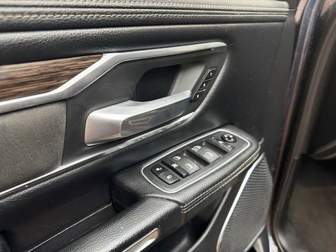 Used 2020 RAM 1500 Laramie AWD/4WD image 23