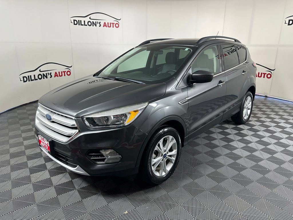 Used 2018 Ford Escape SE AWD/4WD image 2