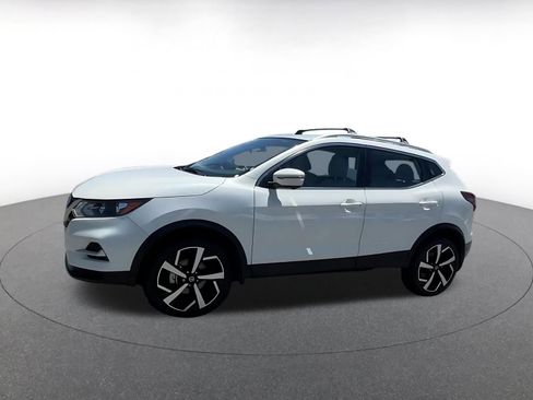 Used 2022 Nissan Rogue Sport SL image 8