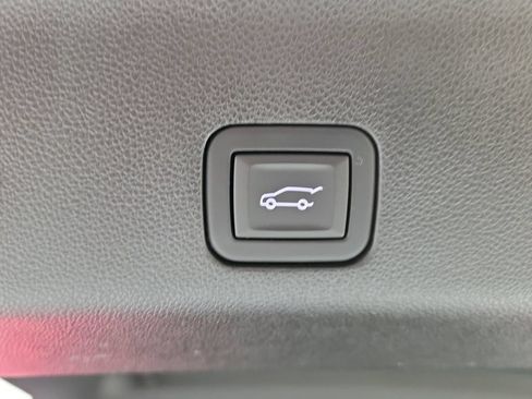 Used 2024 Cadillac Escalade ESV Sport Platinum AWD/4WD image 8