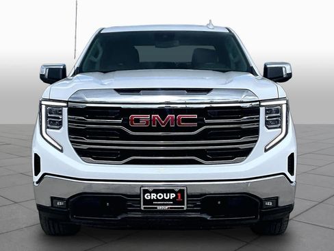 Used 2025 GMC Sierra 1500 SLT AWD/4WD image 4
