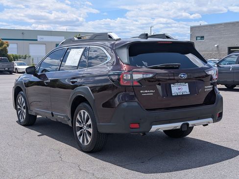 Used 2025 Subaru Outback Touring XT AWD/4WD image 5