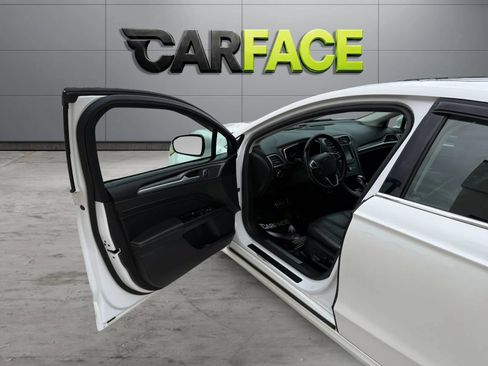 Used 2016 Ford Fusion Titanium FWD image 15