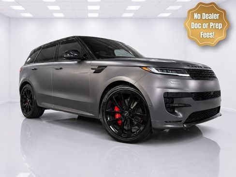 Used 2025 Land Rover Range Rover Sport Dynamic SE AWD/4WD image 2