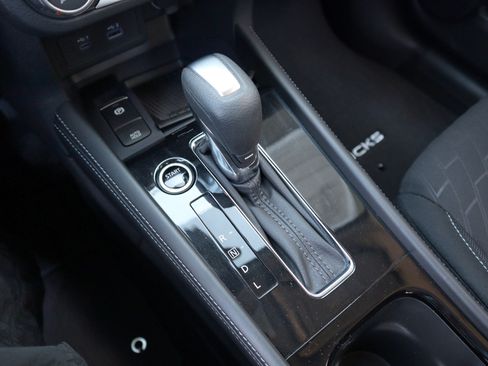 Used 2024 Nissan Kicks SV image 48