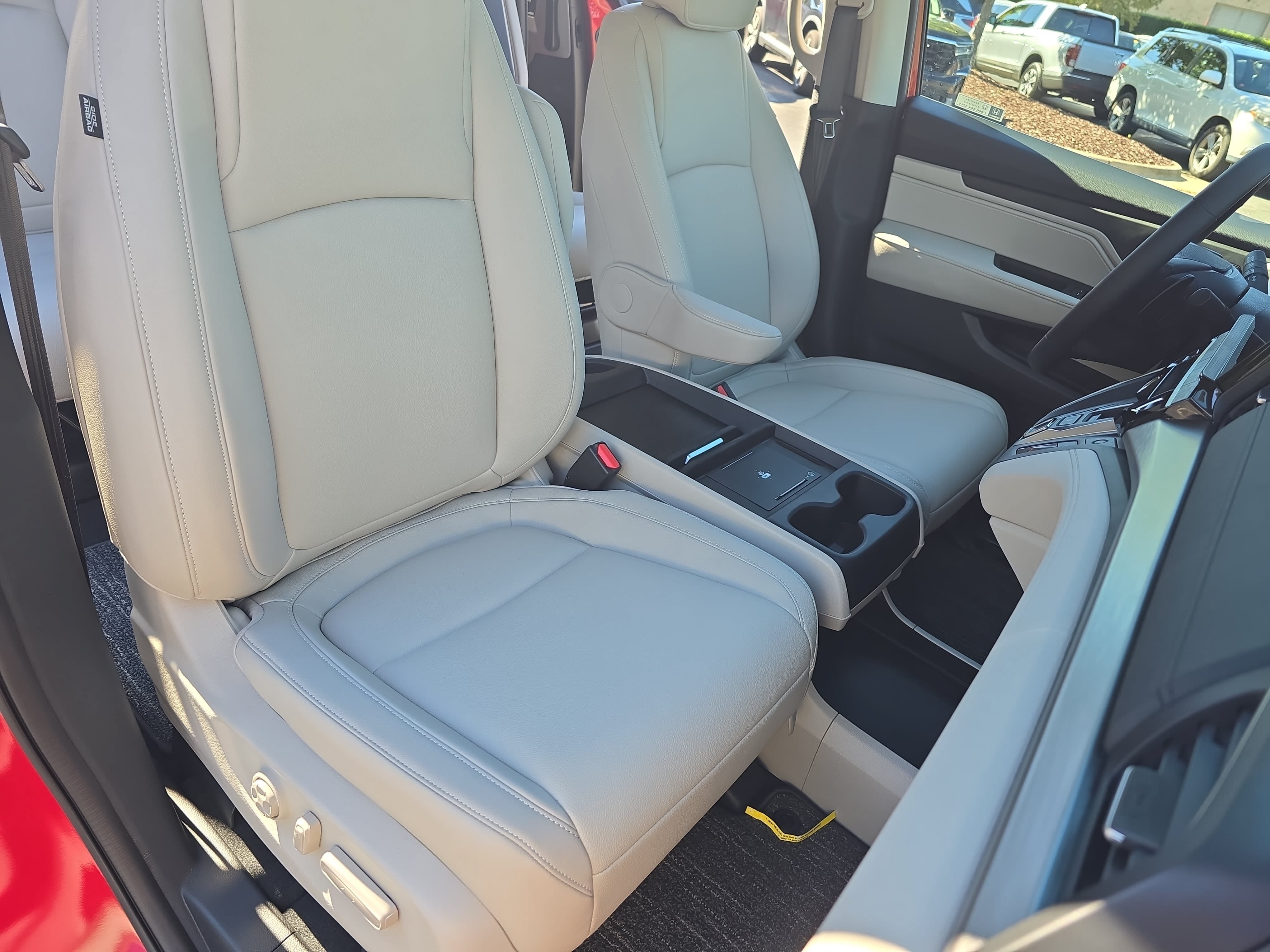 New 2027 Honda Odyssey EX-L image 10