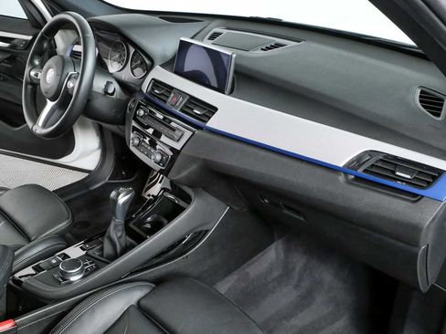 Used 2018 BMW X1 xDrive28i w/ M Sport Package AWD/4WD image 24