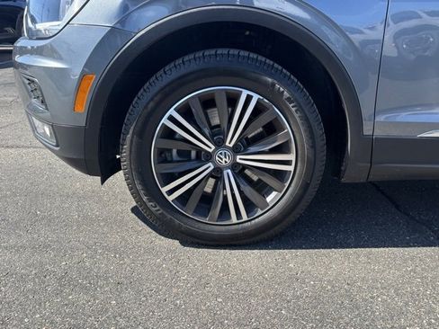 Used 2019 Volkswagen Tiguan SEL w/ 3rd Row Seat Package image 10