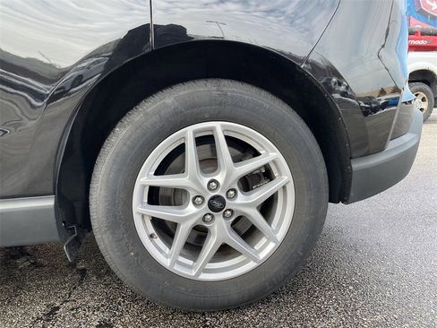 Used 2023 Ford Edge SEL image 10