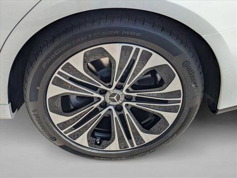 New 2026 Mercedes-Benz E 350 4MATIC Sedan image 10