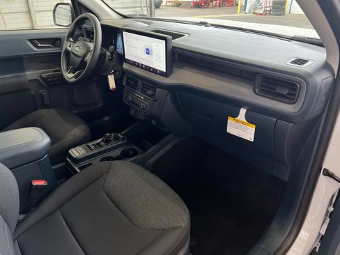 Used 2025 Ford Maverick XL w/ Equipment Group 101A AWD/4WD image 17