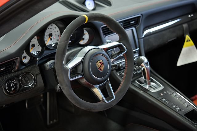 Used 2016 Porsche 911 GT3 RS RWD image 23