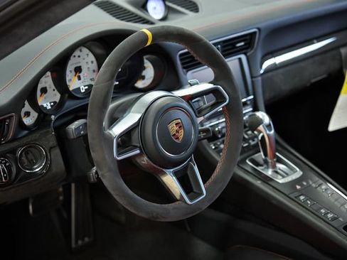 Used 2016 Porsche 911 GT3 RS RWD image 23