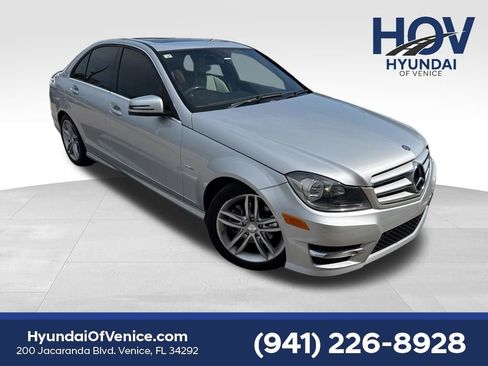 Used 2012 Mercedes-Benz C 250 Sedan image 1