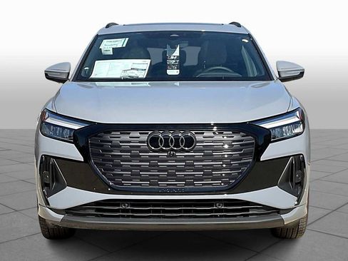New 2026 Audi Q4 e-tron Premium image 3
