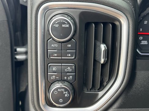 Used 2021 Chevrolet Silverado 1500 RST w/ Z71 Off-Road Package AWD/4WD image 25