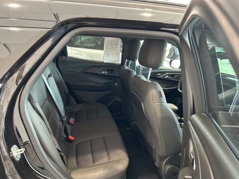 Used 2022 Chevrolet TrailBlazer RS image 17