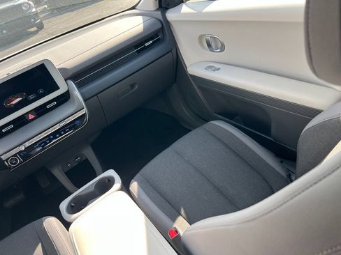 Used 2024 Hyundai Ioniq 5 SEL AWD/4WD image 11