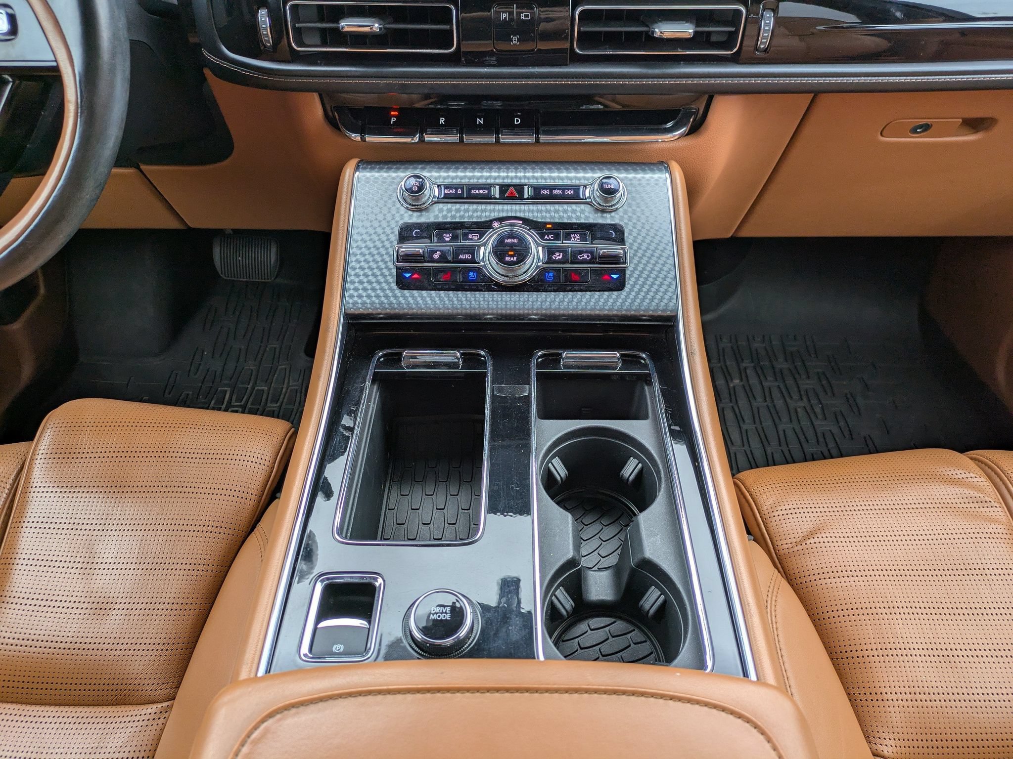 Used 2020 Lincoln Aviator Black Label w/ Dynamic Handling Package AWD/4WD image 20