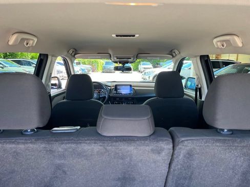 Certified 2023 Nissan Rogue S AWD/4WD image 13