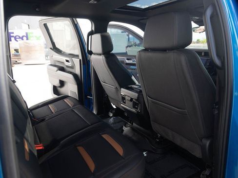 Used 2024 GMC Sierra 1500 AT4 w/ Technology Package AWD/4WD image 27