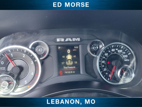 Used 2024 RAM 2500 Tradesman w/ Chrome Appearance Group AWD/4WD image 12