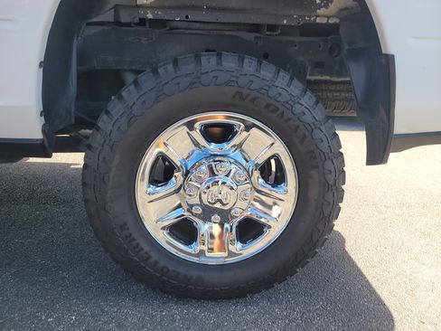 Used 2021 RAM 2500 Big Horn AWD/4WD image 9
