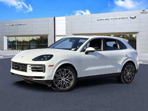 Used 2025 Porsche Cayenne AWD/4WD image 1