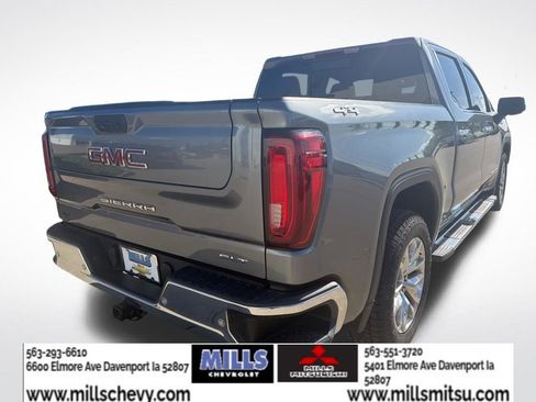 Used 2021 GMC Sierra 1500 SLT w/ SLT Premium Plus Package AWD/4WD image 5