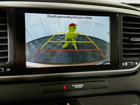 Used 2020 Kia Sportage LX FWD image 5