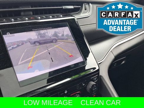 Used 2023 Jeep Grand Cherokee Altitude AWD/4WD image 24