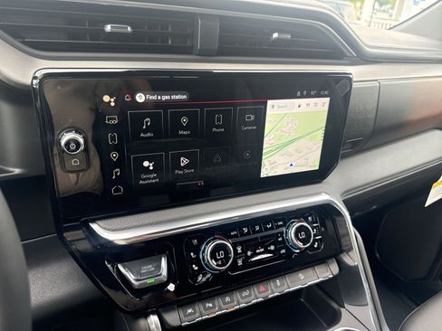 New 2026 GMC Sierra 1500 Denali AWD/4WD image 16