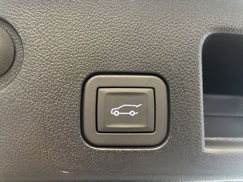 New 2026 GMC Terrain AT4 w/ Technology Package II image 31