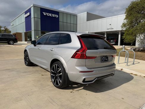 Certified 2025 Volvo XC60 T8 Ultra w/ Protection Package Premier image 4