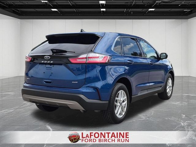 Certified 2022 Ford Edge SEL w/ Convenience Package AWD/4WD image 5